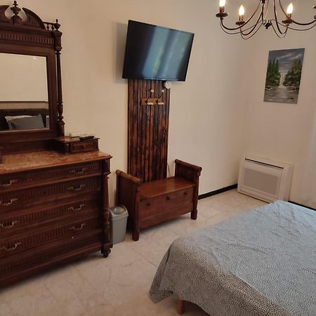 Valros La Pergola Bed & Breakfast エクステリア 写真